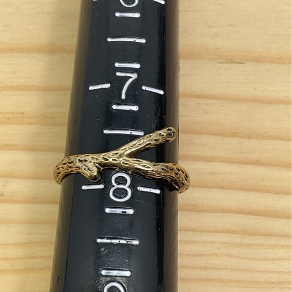 Antique Gold-Tone Wishbone Twig Branch Ring - Picture 4 of 5